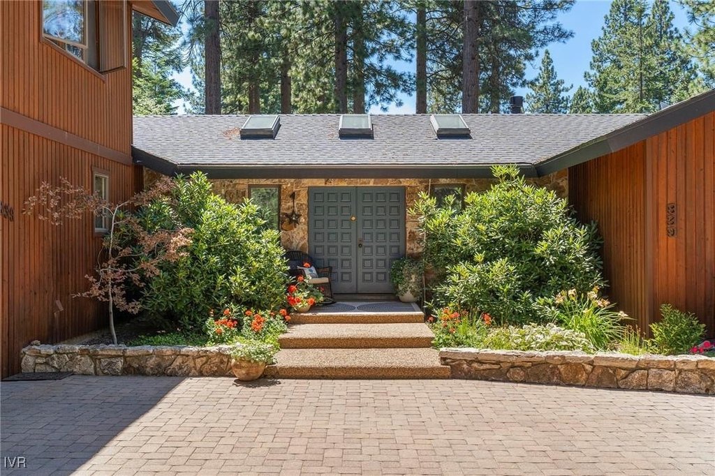 Incline Village, Nevada, 89451, United States, 4 Bedrooms Bedrooms, ,3.5 BathroomsBathrooms,Residential,Forsale,1973577