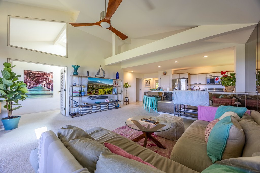 Lahaina, Hawaii, 96761, United States, 2 Bedrooms Bedrooms, ,2 BathroomsBathrooms,Residential,Forsale,2004550