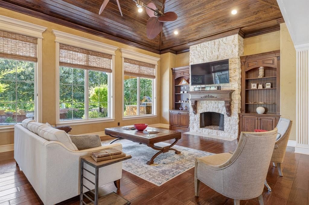 Tyler, Texas, 75703, United States, 4 Bedrooms Bedrooms, ,4.5 BathroomsBathrooms,Residential,Forsale,2008407