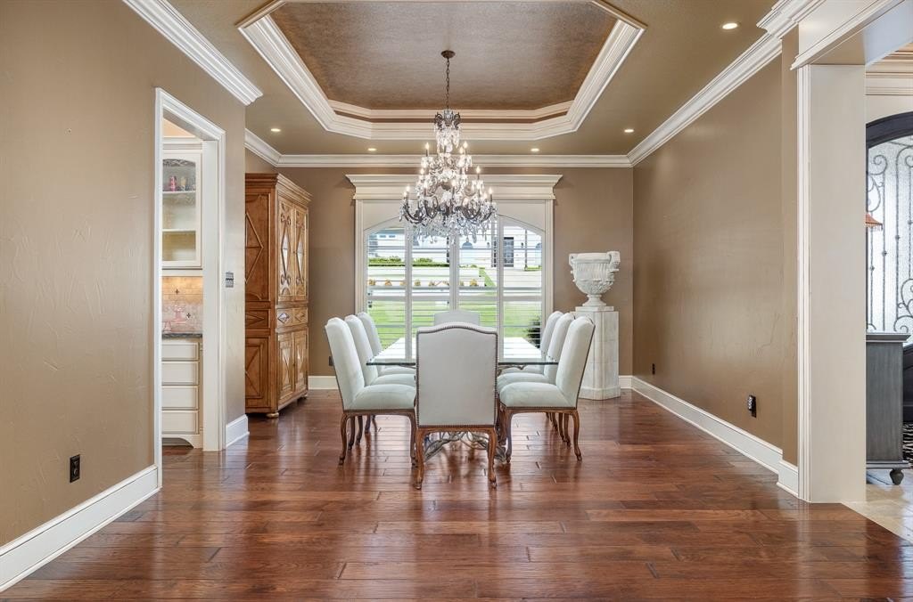 Tyler, Texas, 75703, United States, 4 Bedrooms Bedrooms, ,4.5 BathroomsBathrooms,Residential,Forsale,2008407