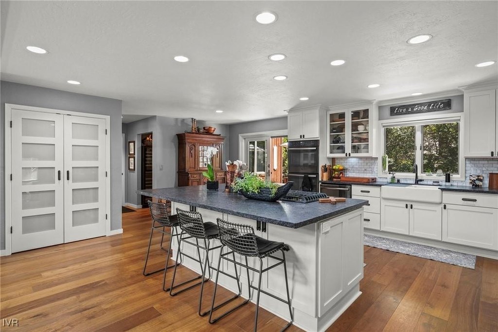 Incline Village, Nevada, 89451, United States, 4 Bedrooms Bedrooms, ,3.5 BathroomsBathrooms,Residential,Forsale,1973577