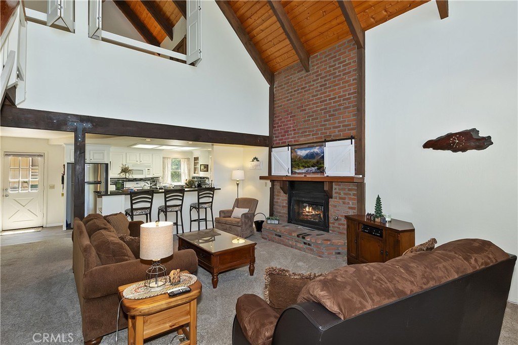 Lake Arrowhead, California, 92352, United States, 3 Bedrooms Bedrooms, ,2.5 BathroomsBathrooms,Residential,Forsale,1953298