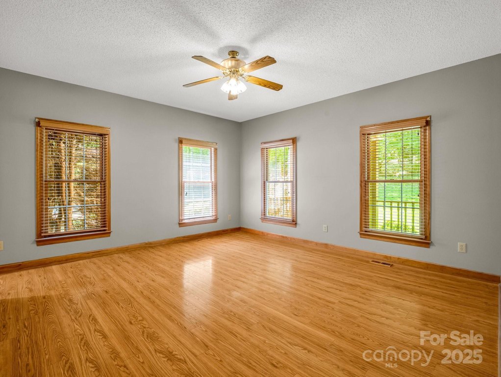 Rutherfordton, North Carolina, 28139, United States, 3 Bedrooms Bedrooms, ,2.5 BathroomsBathrooms,Residential,Forsale,1985987