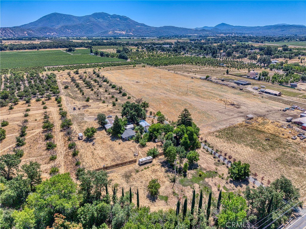 Lakeport, California, 95453, United States, 4 Bedrooms Bedrooms, ,3 BathroomsBathrooms,Residential,Forsale,1953140