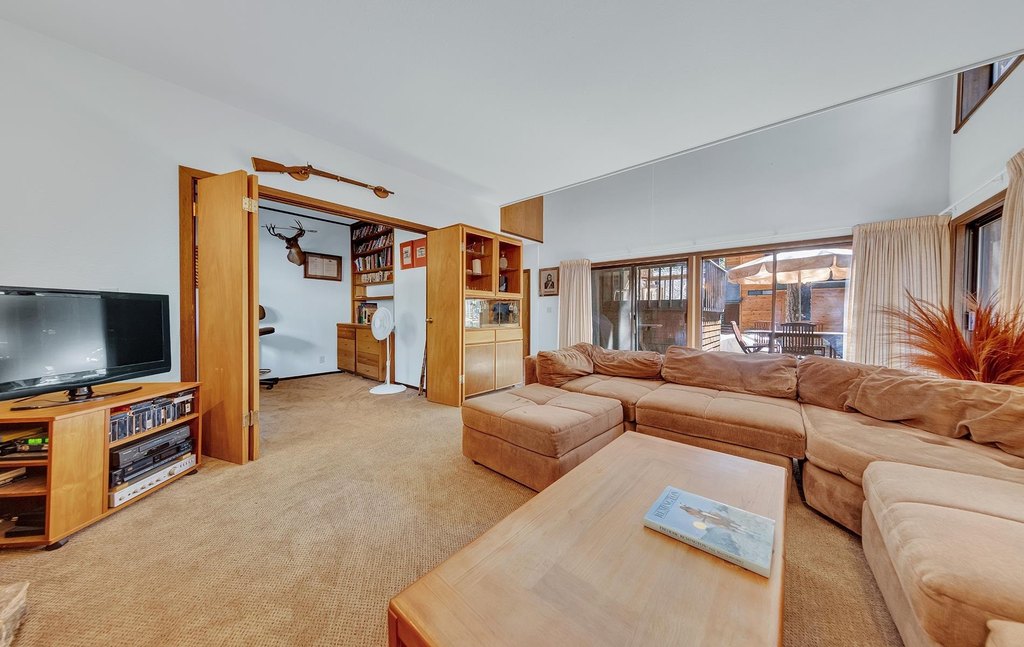 Lake Almanor West, California, 96020, United States, 3 Bedrooms Bedrooms, ,2 BathroomsBathrooms,Residential,Forsale,1993795