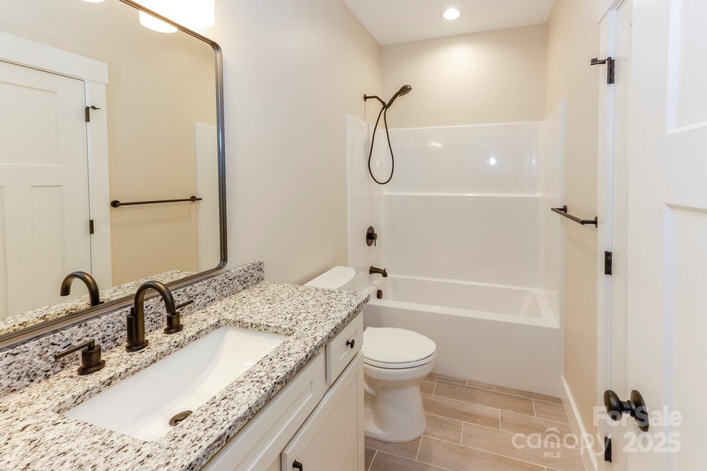 Rutherfordton, North Carolina, 28139, United States, 3 Bedrooms Bedrooms, ,2 BathroomsBathrooms,Residential,Forsale,1904894