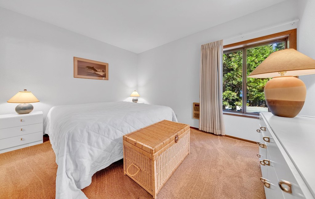 Lake Almanor West, California, 96020, United States, 3 Bedrooms Bedrooms, ,2 BathroomsBathrooms,Residential,Forsale,1993795