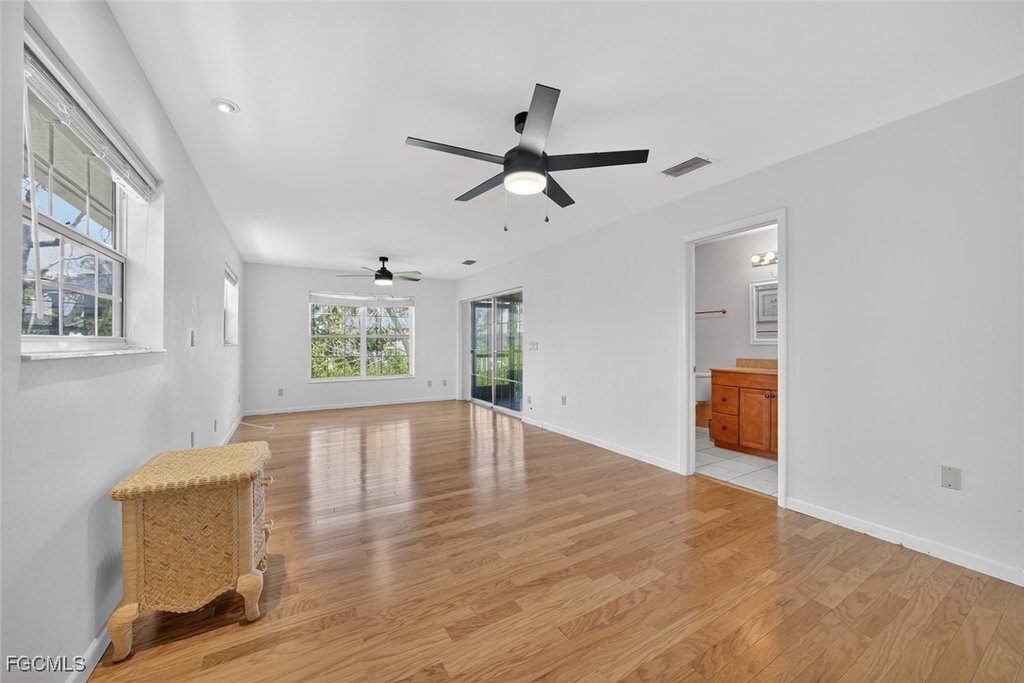 Sanibel, Florida, 33957, United States, 3 Bedrooms Bedrooms, ,2 BathroomsBathrooms,Residential,Forsale,1936217