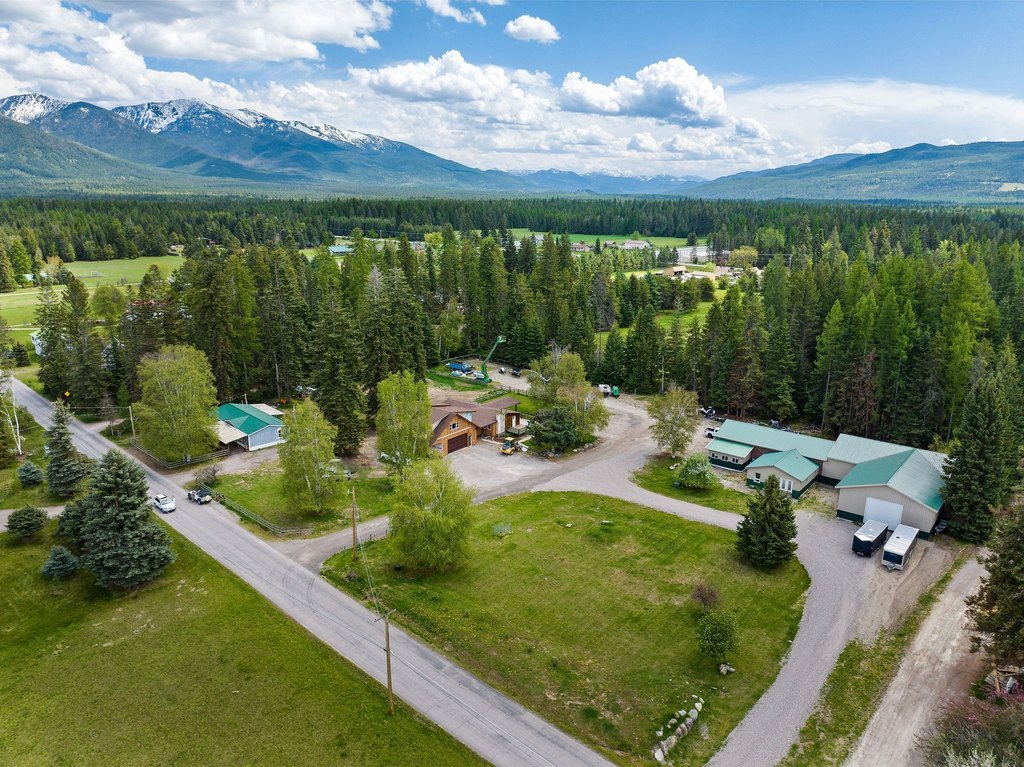 Bigfork, Montana, 59911, United States, 8 Bedrooms Bedrooms, ,6 BathroomsBathrooms,Residential,Forsale,1941190