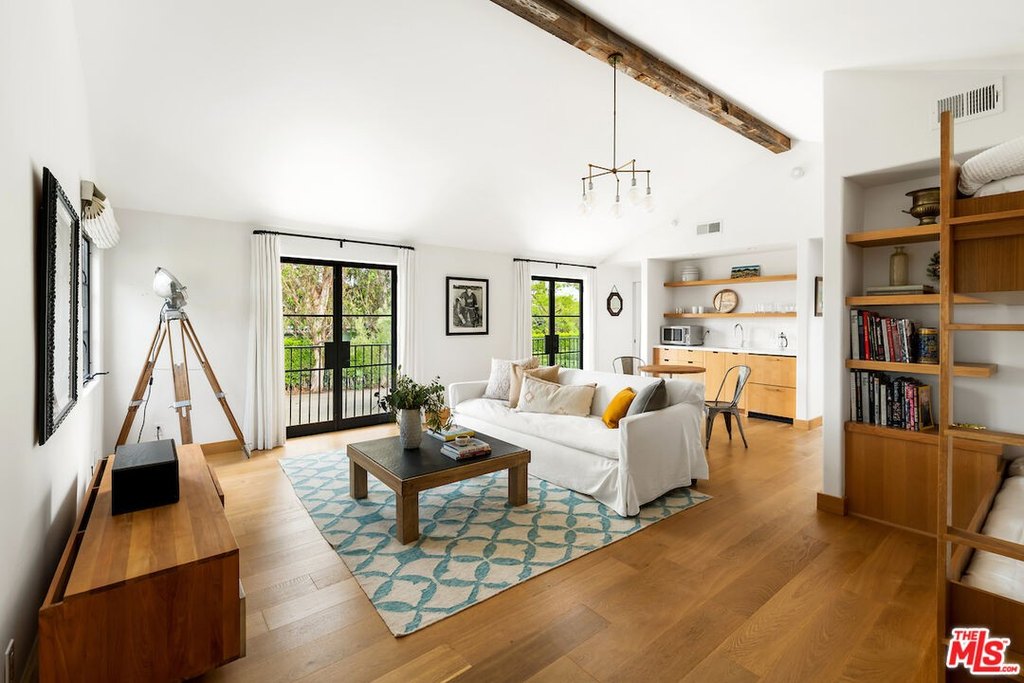 Malibu, California, 90265, United States, 7 Bedrooms Bedrooms, ,6.5 BathroomsBathrooms,Residential,Forsale,1922149