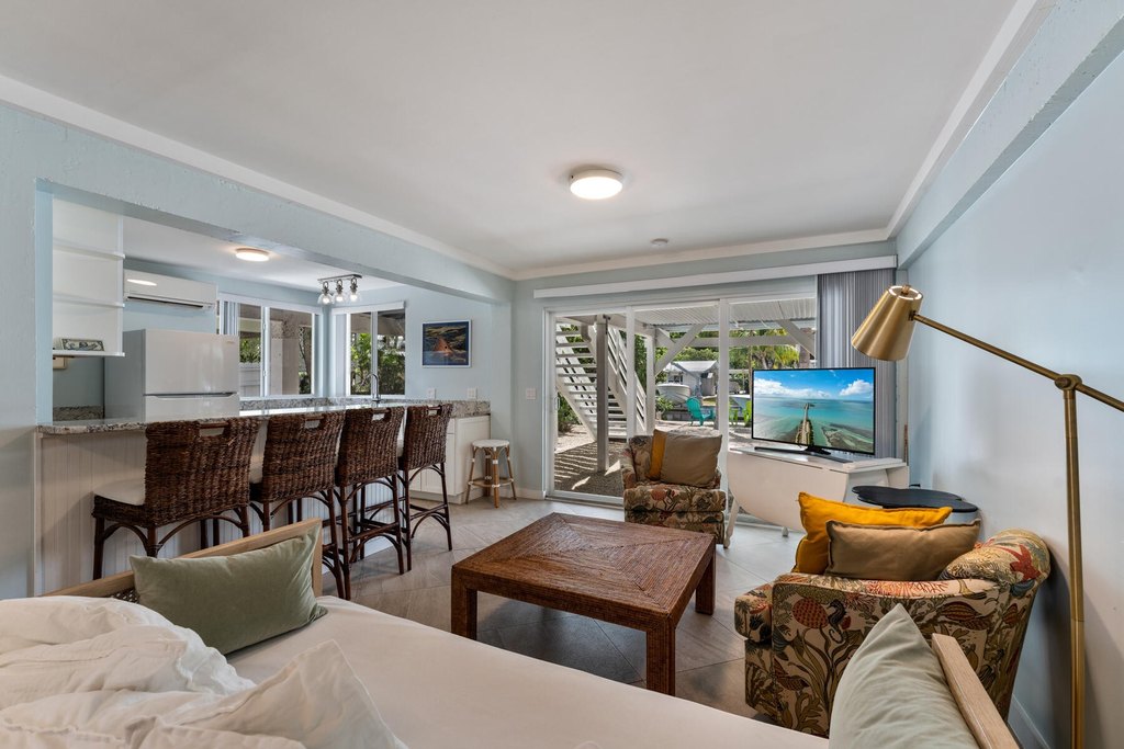 Plantation Key, Florida, 33036, United States, 4 Bedrooms Bedrooms, ,3 BathroomsBathrooms,Residential,Forsale,1971973