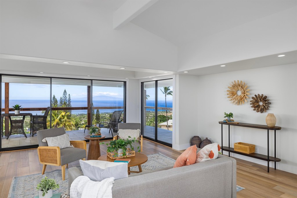 Kihei, Hawaii, 96753, United States, 5 Bedrooms Bedrooms, ,4 BathroomsBathrooms,Residential,Forsale,1944112