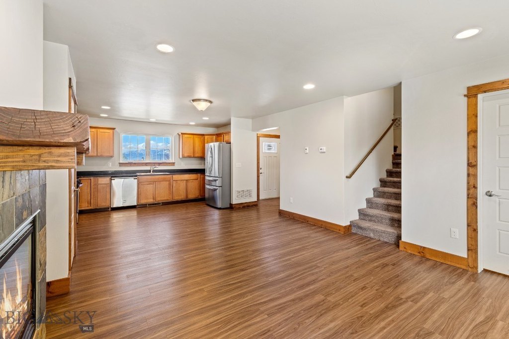 Bozeman, Montana, 59718, United States, 4 Bedrooms Bedrooms, ,2.5 BathroomsBathrooms,Residential,Forsale,1944292