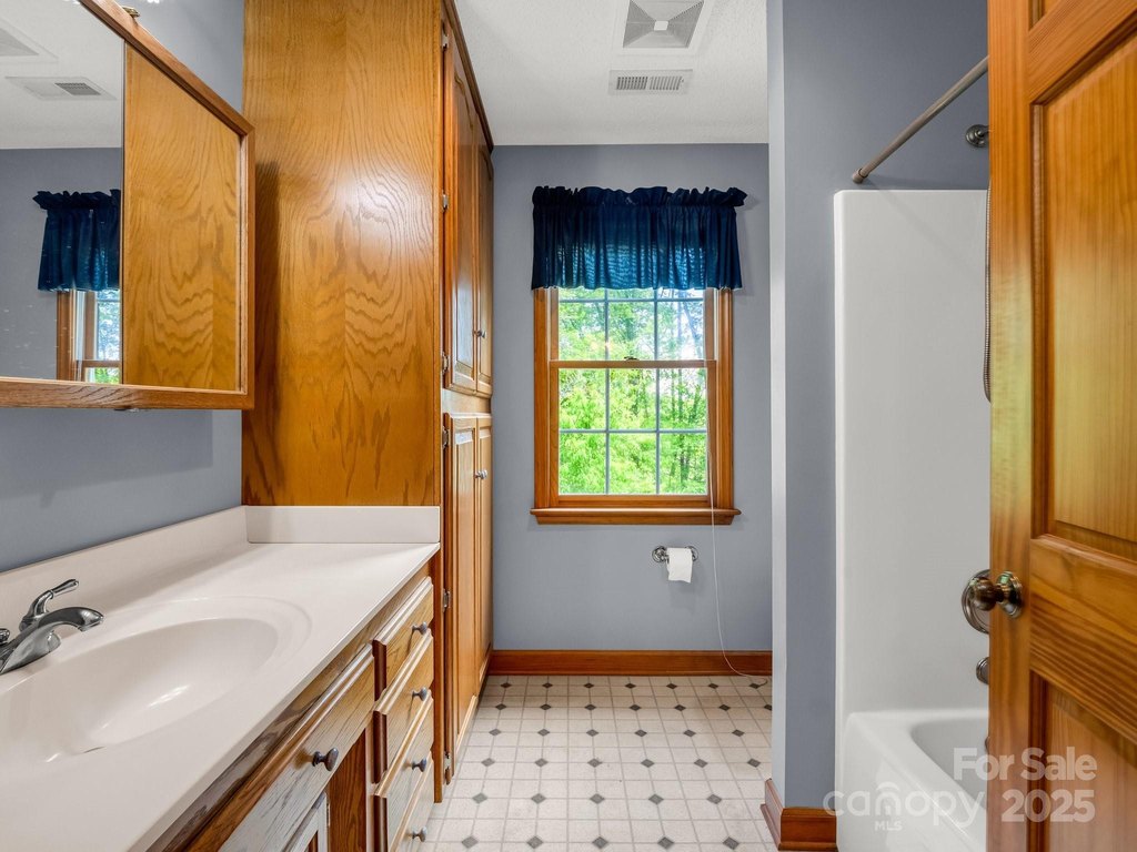 Rutherfordton, North Carolina, 28139, United States, 3 Bedrooms Bedrooms, ,2.5 BathroomsBathrooms,Residential,Forsale,1985987