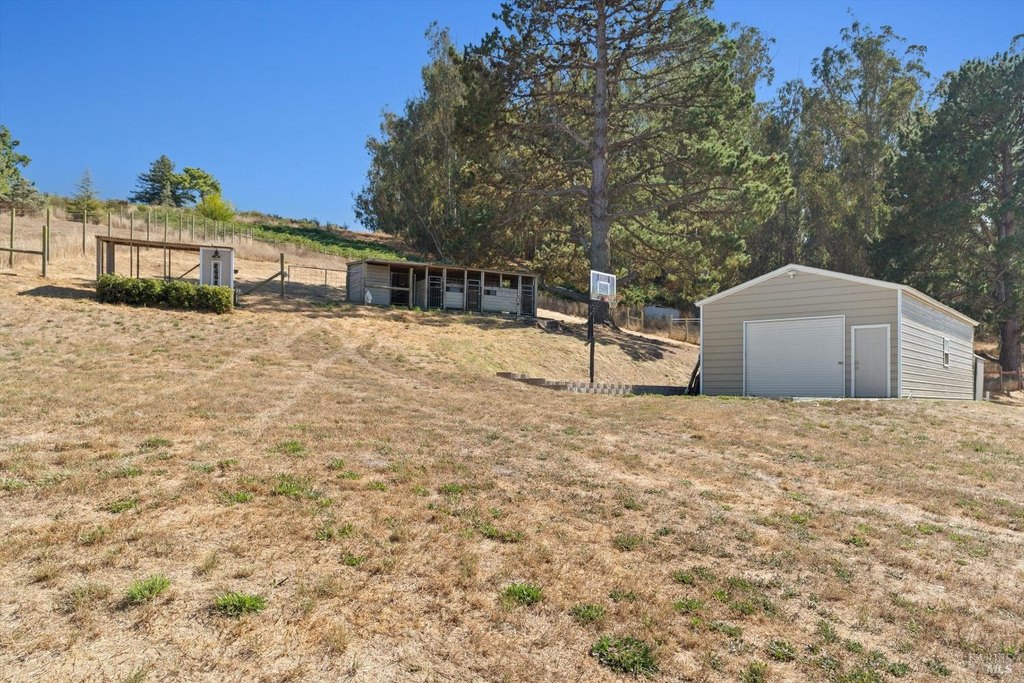 Petaluma, California, 94952, United States, 2 Bedrooms Bedrooms, ,3.5 BathroomsBathrooms,Residential,Forsale,1953134
