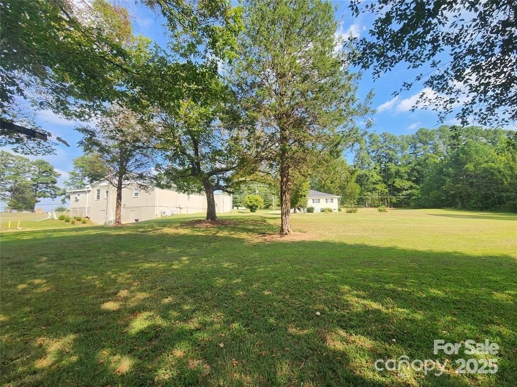 Gastonia, North Carolina, 28056, United States, ,5 BathroomsBathrooms,Residential,Forsale,1985972