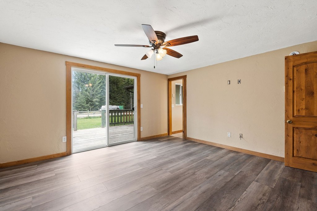 Bigfork, Montana, 59911, United States, 8 Bedrooms Bedrooms, ,6 BathroomsBathrooms,Residential,Forsale,1941190