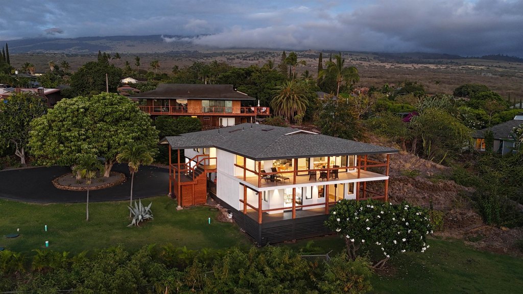 Kihei, Hawaii, 96753, United States, 5 Bedrooms Bedrooms, ,4 BathroomsBathrooms,Residential,Forsale,1944112