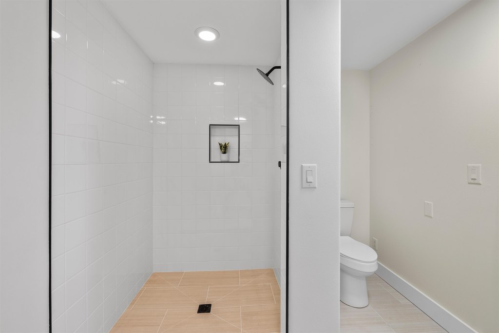 Kihei, Hawaii, 96753, United States, 5 Bedrooms Bedrooms, ,4 BathroomsBathrooms,Residential,Forsale,1944112