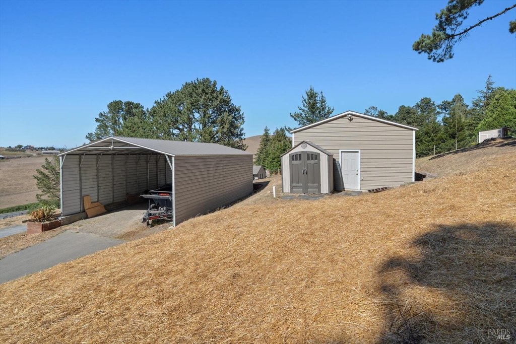 Petaluma, California, 94952, United States, 2 Bedrooms Bedrooms, ,3.5 BathroomsBathrooms,Residential,Forsale,1953134