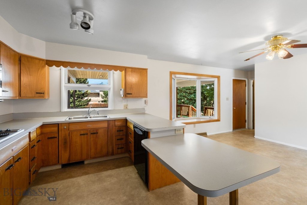 Bozeman, Montana, 59715, United States, 3 Bedrooms Bedrooms, ,1.5 BathroomsBathrooms,Residential,Forsale,1944333