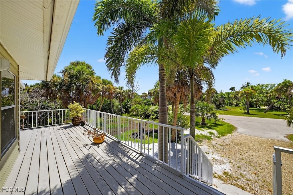 Sanibel, Florida, 33957, United States, 3 Bedrooms Bedrooms, ,2 BathroomsBathrooms,Residential,Forsale,1936217