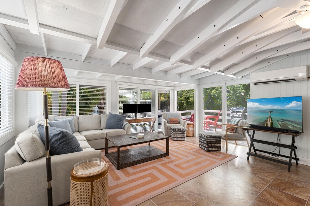 Plantation Key, Florida, 33036, United States, 4 Bedrooms Bedrooms, ,3 BathroomsBathrooms,Residential,Forsale,1971973