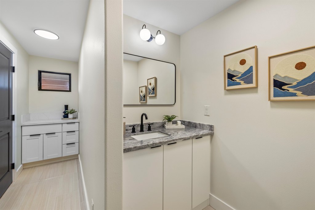 Kihei, Hawaii, 96753, United States, 5 Bedrooms Bedrooms, ,4 BathroomsBathrooms,Residential,Forsale,1944112