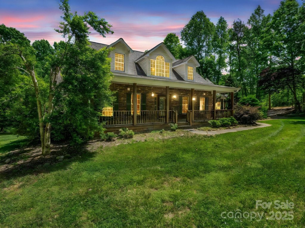 Rutherfordton, North Carolina, 28139, United States, 3 Bedrooms Bedrooms, ,2.5 BathroomsBathrooms,Residential,Forsale,1985987