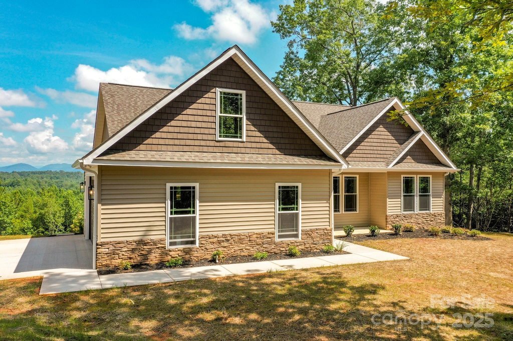Rutherfordton, North Carolina, 28139, United States, 3 Bedrooms Bedrooms, ,2 BathroomsBathrooms,Residential,Forsale,1904894