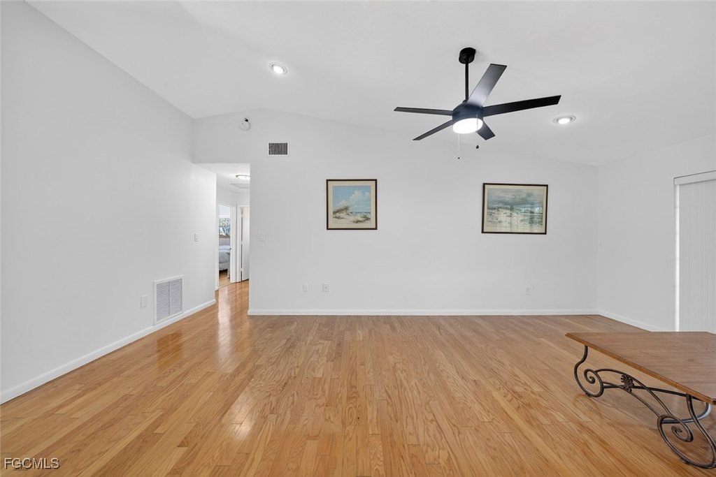 Sanibel, Florida, 33957, United States, 3 Bedrooms Bedrooms, ,2 BathroomsBathrooms,Residential,Forsale,1936217