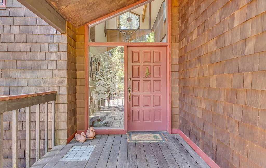 Lake Almanor West, California, 96020, United States, 3 Bedrooms Bedrooms, ,2 BathroomsBathrooms,Residential,Forsale,1993795