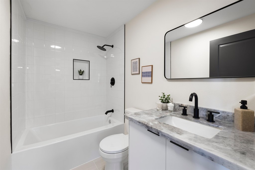 Kihei, Hawaii, 96753, United States, 5 Bedrooms Bedrooms, ,4 BathroomsBathrooms,Residential,Forsale,1944112