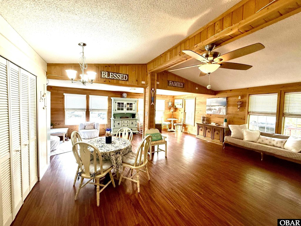 Kill Devil Hills, North Carolina, 27948, United States, 3 Bedrooms Bedrooms, ,1.5 BathroomsBathrooms,Residential,Forsale,1951919