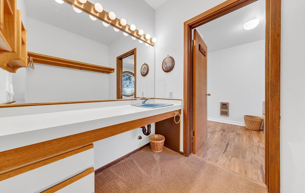 Lake Almanor West, California, 96020, United States, 3 Bedrooms Bedrooms, ,2 BathroomsBathrooms,Residential,Forsale,1993795