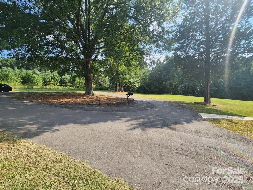 Gastonia, North Carolina, 28056, United States, ,5 BathroomsBathrooms,Residential,Forsale,1985972