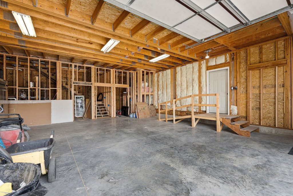 Bigfork, Montana, 59911, United States, 8 Bedrooms Bedrooms, ,6 BathroomsBathrooms,Residential,Forsale,1941190