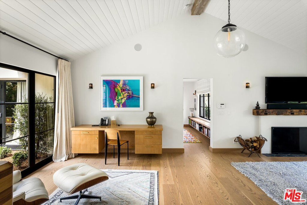 Malibu, California, 90265, United States, 7 Bedrooms Bedrooms, ,6.5 BathroomsBathrooms,Residential,Forsale,1922149