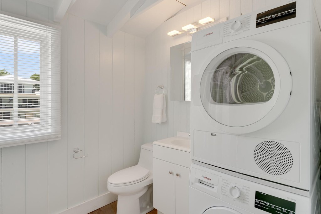 Plantation Key, Florida, 33036, United States, 4 Bedrooms Bedrooms, ,3 BathroomsBathrooms,Residential,Forsale,1971973