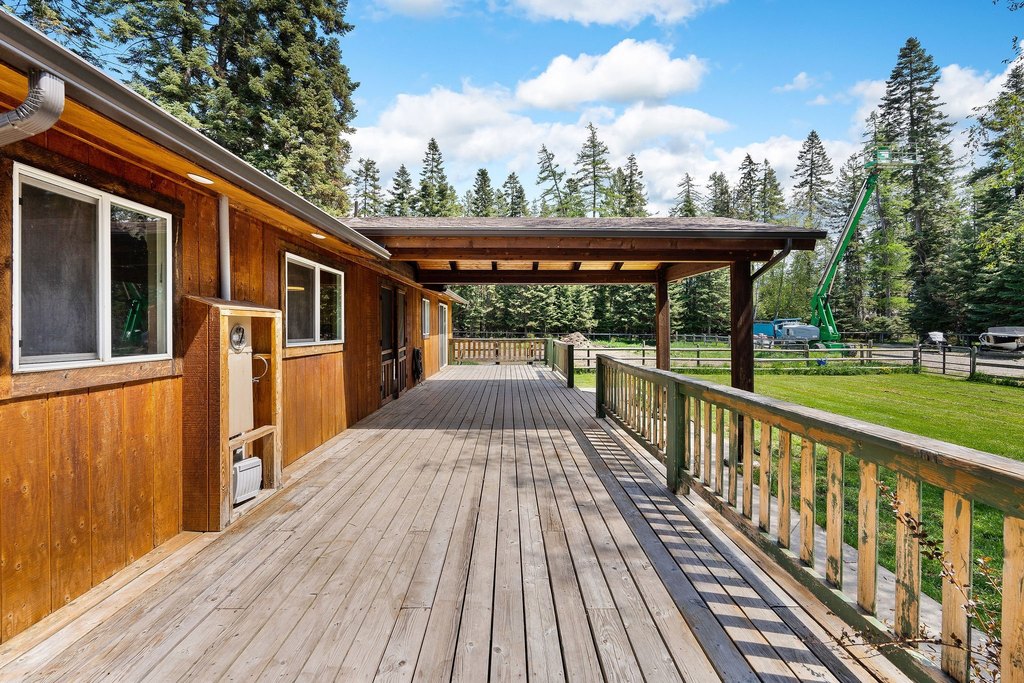 Bigfork, Montana, 59911, United States, 8 Bedrooms Bedrooms, ,6 BathroomsBathrooms,Residential,Forsale,1941190
