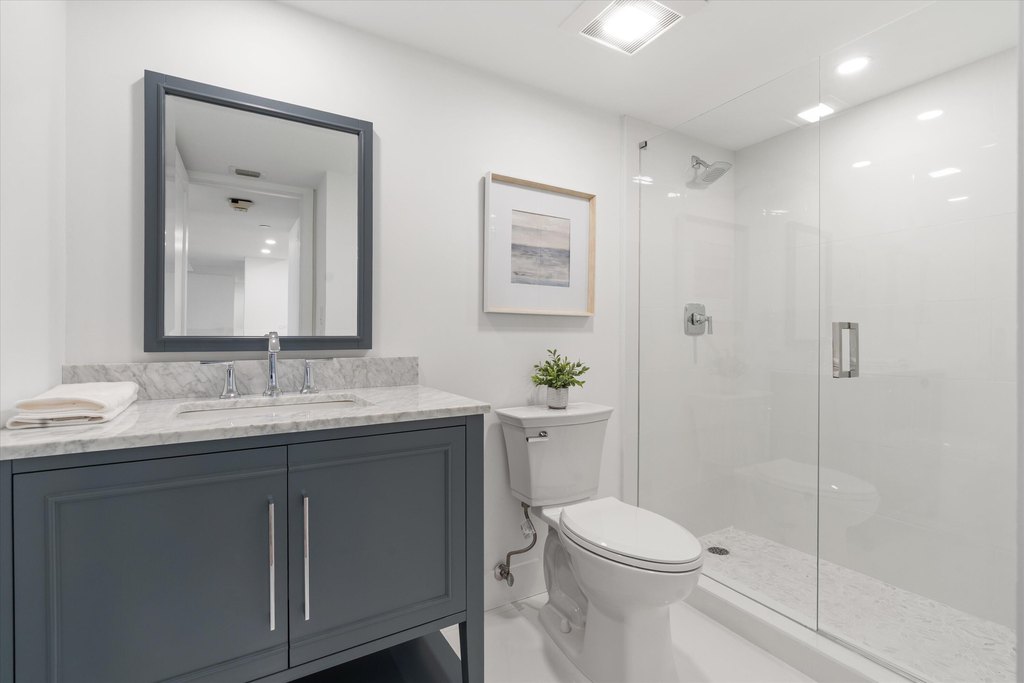 Highland Beach, Florida, 33487, United States, 2 Bedrooms Bedrooms, ,2 BathroomsBathrooms,Residential,Forsale,1929752