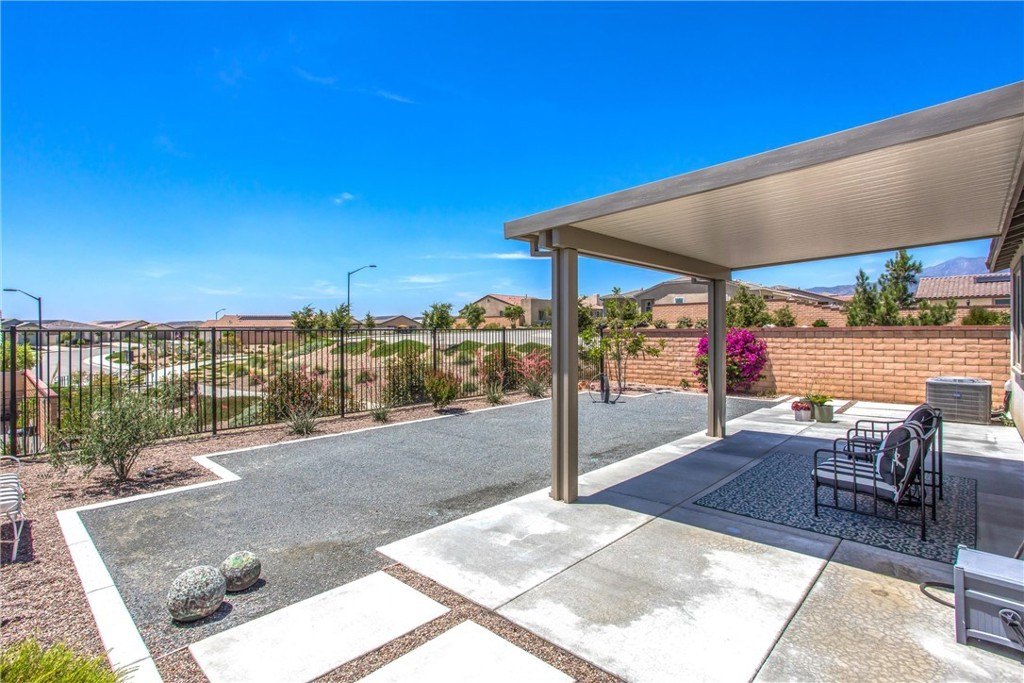Beaumont, California, 92223, United States, 2 Bedrooms Bedrooms, ,2 BathroomsBathrooms,Residential,Forsale,1933748