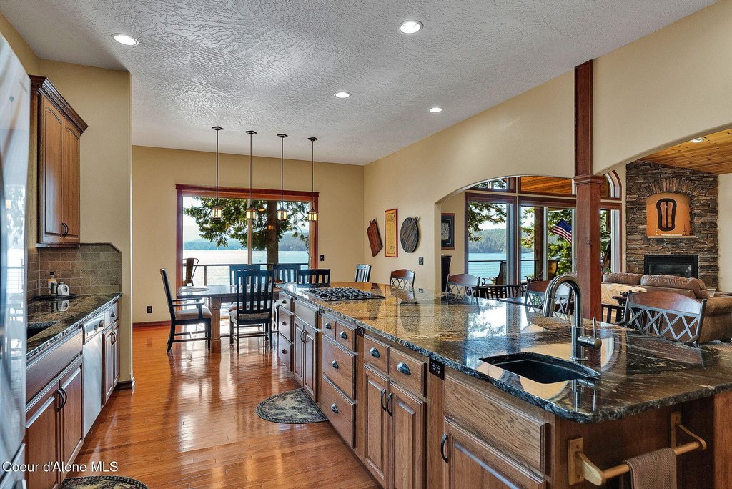 Harrison, Idaho, 83833, United States, 4 Bedrooms Bedrooms, ,3.5 BathroomsBathrooms,Residential,Forsale,1913891