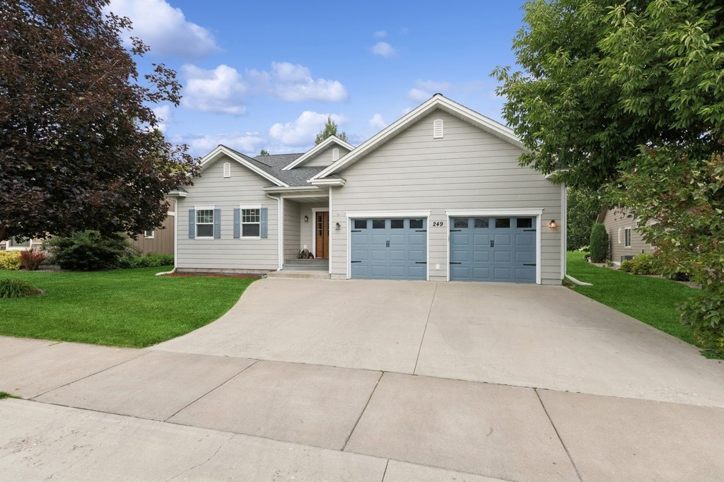 Kalispell, Montana, 59901, United States, 3 Bedrooms Bedrooms, ,2 BathroomsBathrooms,Residential,Forsale,1944327