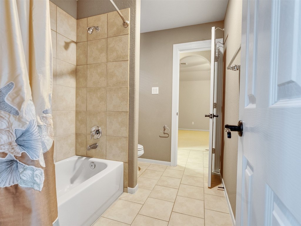 League City, Texas, 77573, United States, 4 Bedrooms Bedrooms, ,3.5 BathroomsBathrooms,Residential,Forsale,1936499