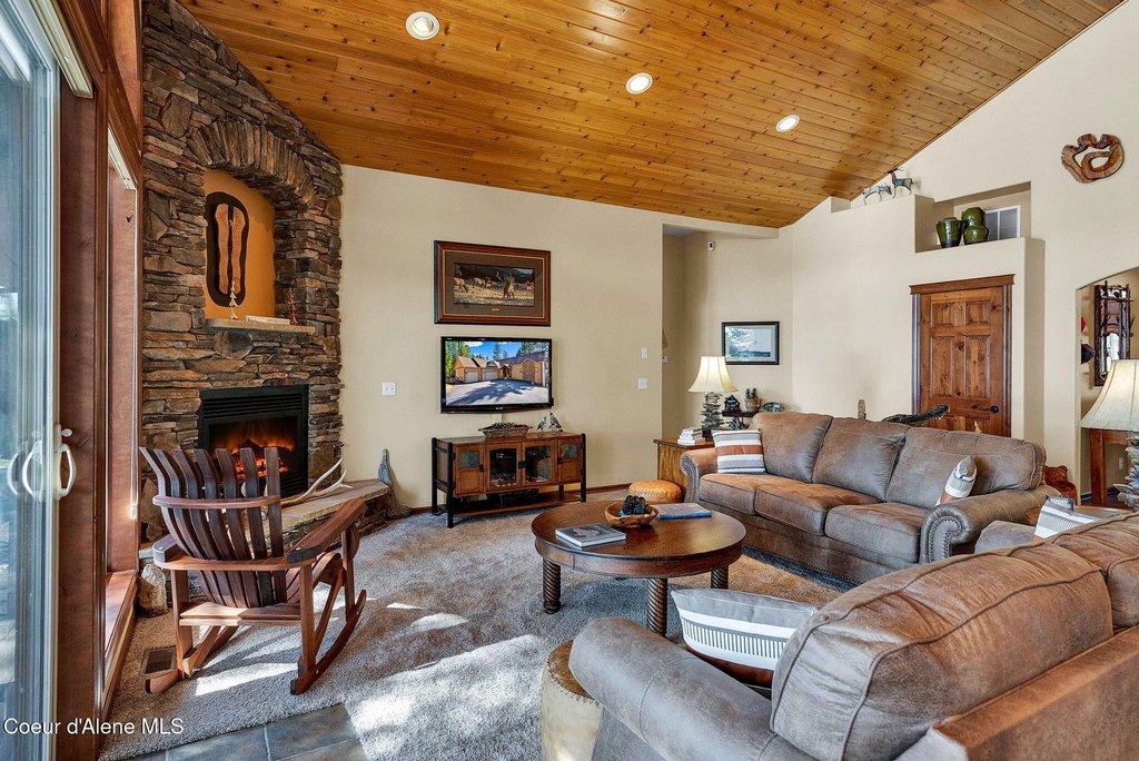 Harrison, Idaho, 83833, United States, 4 Bedrooms Bedrooms, ,3.5 BathroomsBathrooms,Residential,Forsale,1913891
