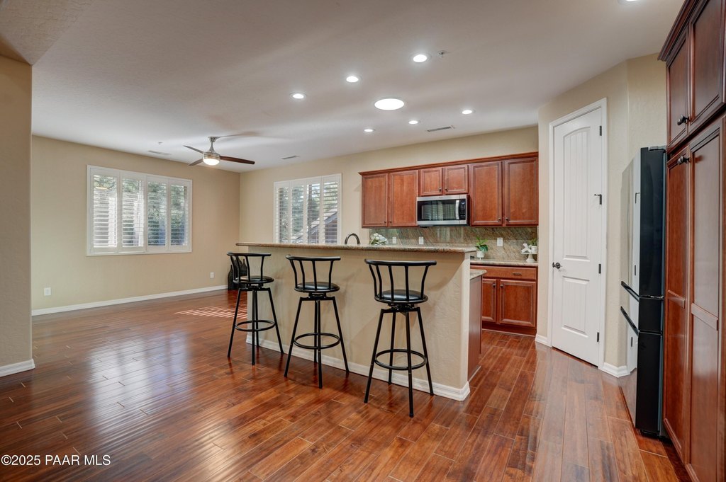 Prescott, Arizona, 86305, United States, 3 Bedrooms Bedrooms, ,2.5 BathroomsBathrooms,Residential,Forsale,1929266