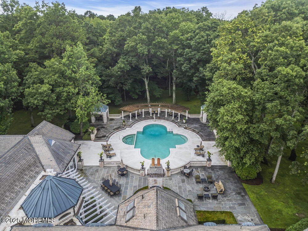 Toms River, New Jersey, 08755, United States, 5 Bedrooms Bedrooms, ,7.5 BathroomsBathrooms,Residential,Forsale,1936807