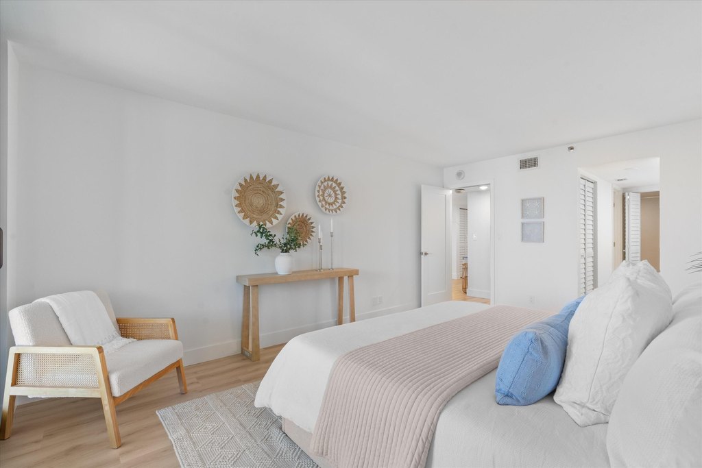 Highland Beach, Florida, 33487, United States, 2 Bedrooms Bedrooms, ,2 BathroomsBathrooms,Residential,Forsale,1929752