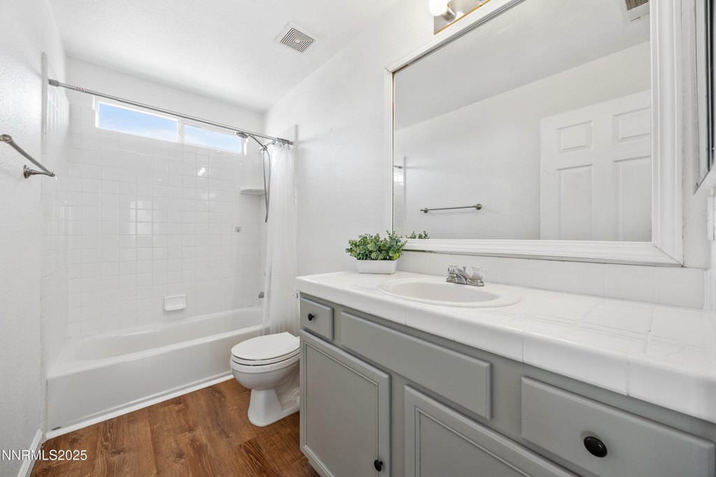 Reno, Nevada, 89523, United States, 4 Bedrooms Bedrooms, ,2.5 BathroomsBathrooms,Residential,Forsale,1936782